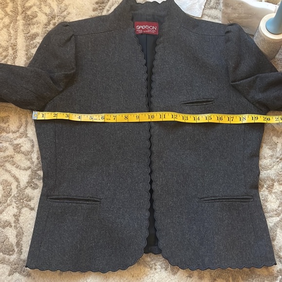 Vintage Sasson charcoal gray scallop trim jacket size medium - Picture 11 of 13